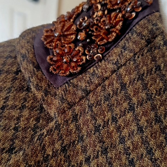 Banana Republic Women’s Tweed Peplum Embellished Wool Blazer Jacket Size 0 - Picture 2 of 8
